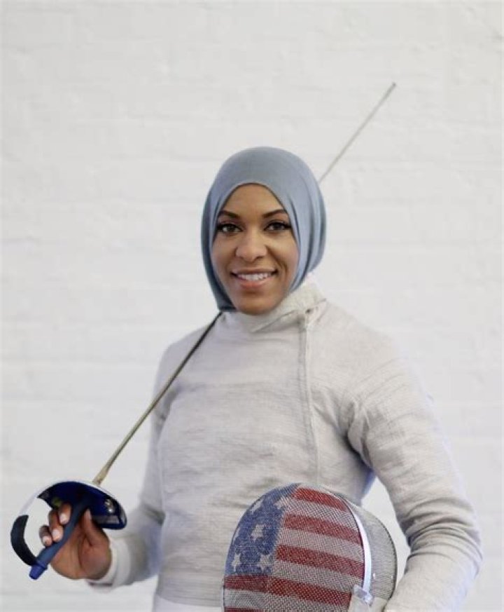 
Ibtihaj Muhammad Height, Weight, Net Worth, Age, Birthday, Wikipedia, Who, Nationality, Biography 