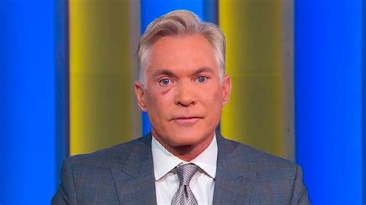 
Is Sam Champion Gay? Age, Height, Net Worth 