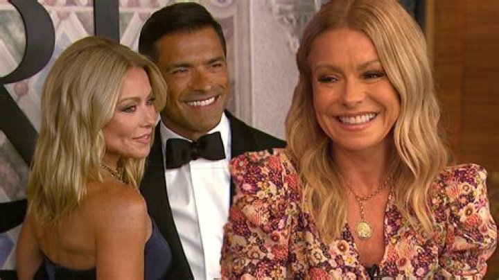 
Kelly Ripa And Mark Consuelos’ Daughter Lola Drops Her First Song 