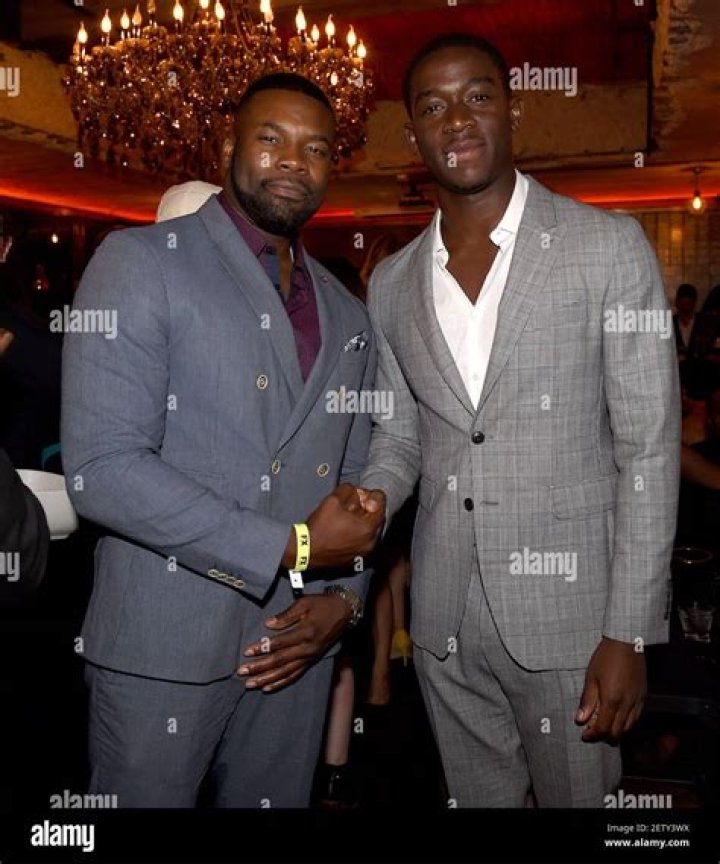 Linval Joseph Height, Weight, Net Worth, Age, Birthday, Wikipedia, Who, Instagram, Biography