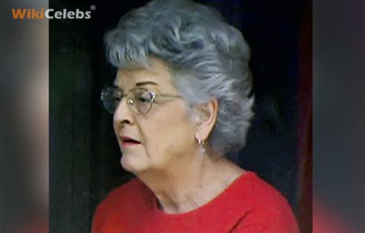 Mary Passeri Height, Weight, Net Worth, Age, Birthday, Wikipedia, Who, Nationality, Biography