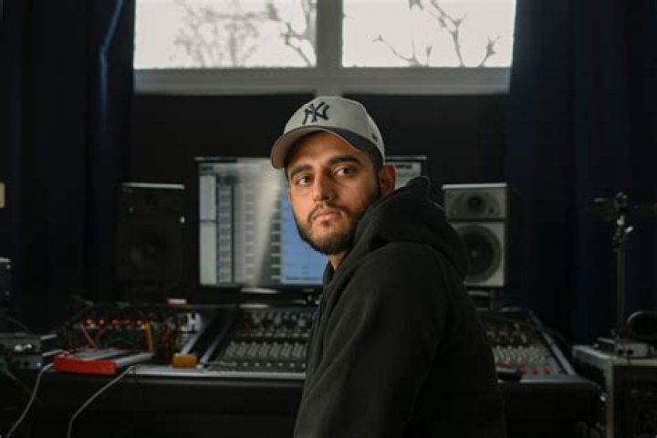 Sylvia & Kuldip Sangha Age, Birthday, Wikipedia, Who, Nationality, Biography