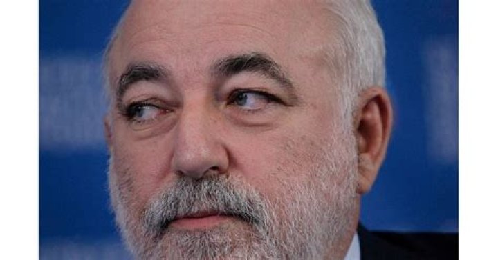 
Viktor Vekselberg Height, Weight, Net Worth, Age, Birthday, Wikipedia, Who, Instagram, Biography 